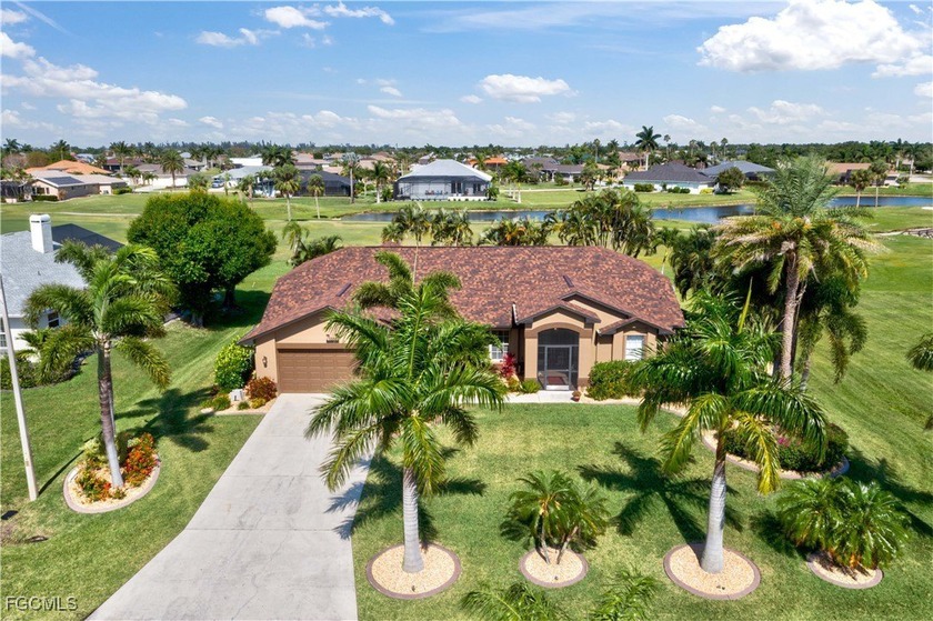 Country Club Living at its Best. This FULLY REMODELED AND - Beach Home for sale in Cape Coral, Florida on Beachhouse.com