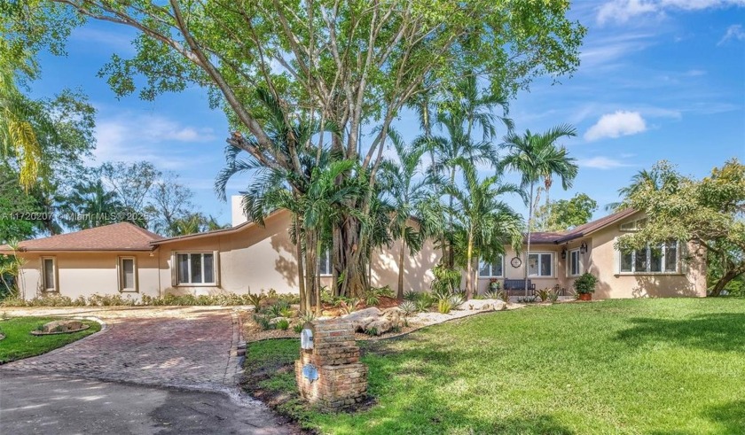 Tucked away on an exclusive, secluded cul-de-sac off Old Cutler - Beach Home for sale in Palmetto Bay, Florida on Beachhouse.com