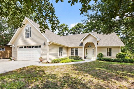 Enjoy stunning views from the 6th fairway with tranquil privacy - Beach Home for sale in Little River, South Carolina on Beachhouse.com