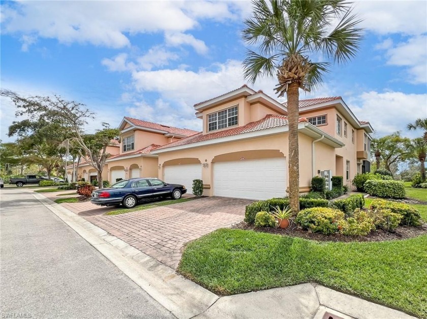 MOTIVATED TO SELL - Right in the heart of Fort Myers!
Located - Beach Home for sale in Fort Myers, Florida on Beachhouse.com