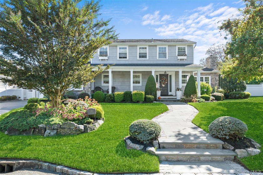 Welcome to 156 Cabot Road. Discover the perfect blend of - Beach Home for sale in Massapequa, New York on Beachhouse.com