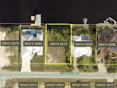 GULF ACCESS LOT!!! Amazing location and VIEWS on the 250' WIDE - Beach Lot for sale in Cape Coral, Florida on Beachhouse.com