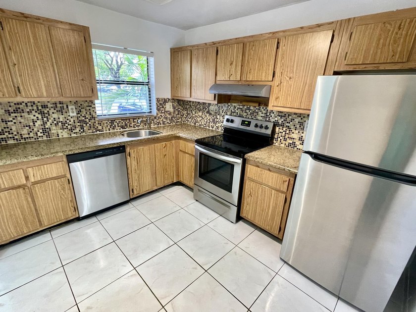 MUST BE 55 or older to live here. First floor 2 bedrooms, 1.5 - Beach Condo for sale in Sunrise, Florida on Beachhouse.com