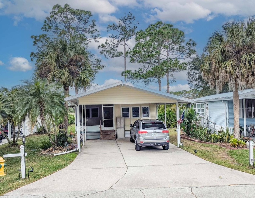 This unfurnished 2BR/1.5b park home is located on a quiet street - Beach Home for sale in Titusville, Florida on Beachhouse.com