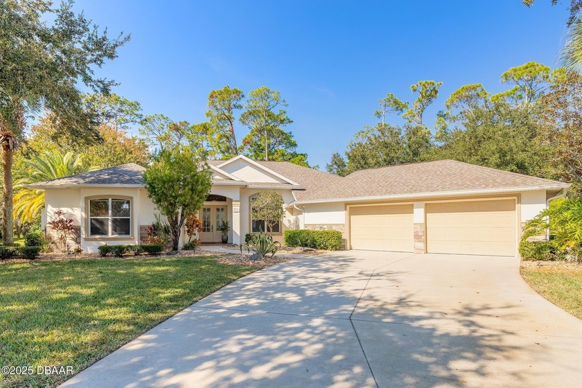 Experience refined living in this move-in ready golf course home - Beach Home for sale in Ormond Beach, Florida on Beachhouse.com