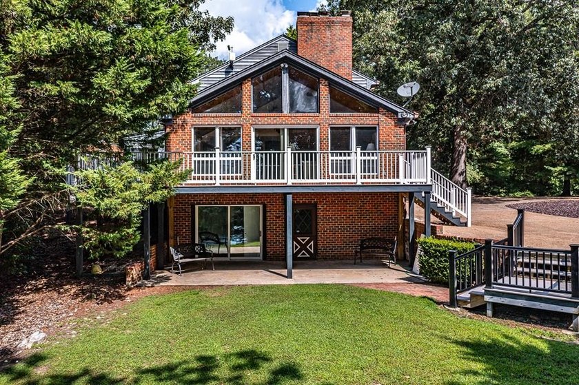Stunning private waterfront property on Mill Creek, offering - Beach Home for sale in Heathsville, Virginia on Beachhouse.com