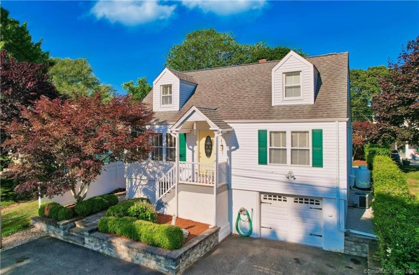 Discover the allure of this charming year-round Cape House - Beach Home for sale in Old Lyme, Connecticut on Beachhouse.com