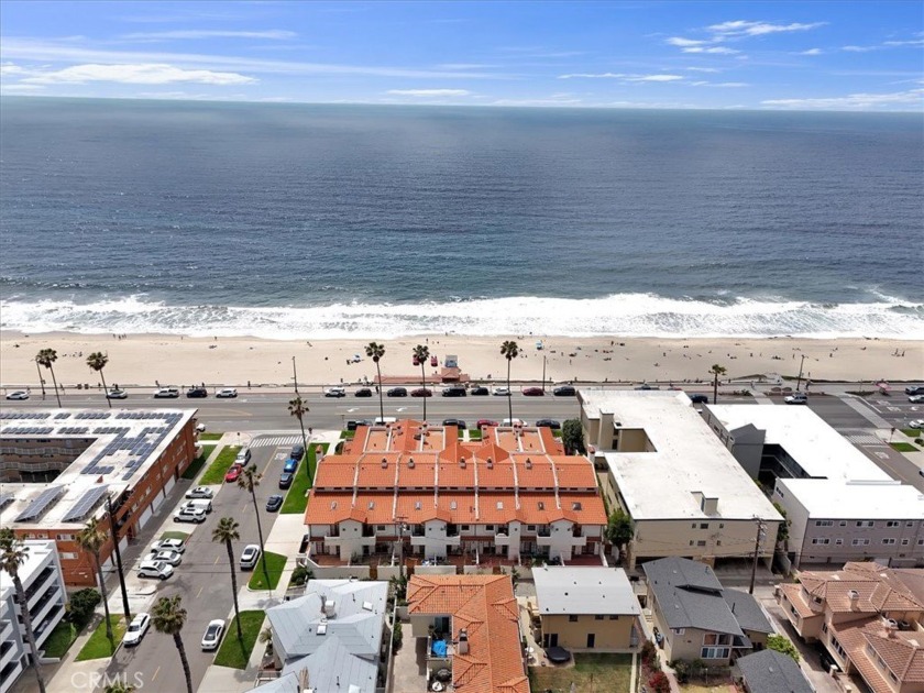 Enjoy breathtaking ocean vista sunsets from this beautiful - Beach Condo for sale in Redondo Beach, California on Beachhouse.com