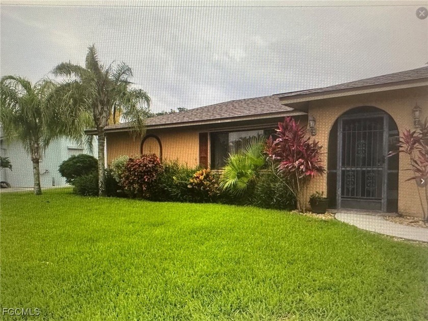 Welcome to this beautifully maintained Gulf - Beach Home for sale in Cape Coral, Florida on Beachhouse.com