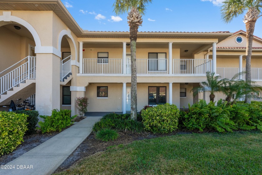 Welcome in to this fully remodeled 2 bedroom, 2 bathroom first - Beach Condo for sale in New Smyrna Beach, Florida on Beachhouse.com