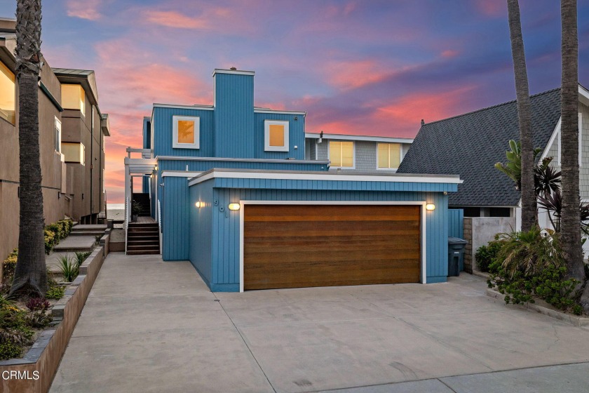 This stunning property, built in 1964, offers breathtaking ocean - Beach Home for sale in Oxnard, California on Beachhouse.com