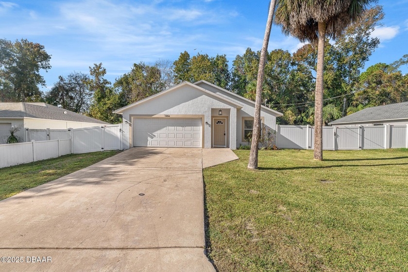 3 Bedroom 2 Bath 2 car garage. Vinyl or tile throughout. Open - Beach Home for sale in Daytona Beach, Florida on Beachhouse.com