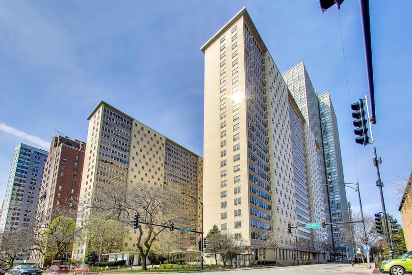 3950 N Lake Shore Dr 1218C - Beach Condo for sale in Chicago, Illinois on Beachhouse.com