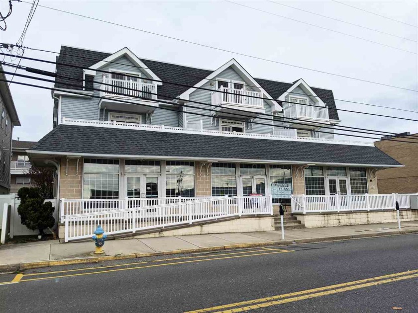HEART OF WILDWOOD AND JUST 1&1/2 BLOCK TO BEACH & BOARDWALK! - Beach Commercial for sale in Wildwood, New Jersey on Beachhouse.com