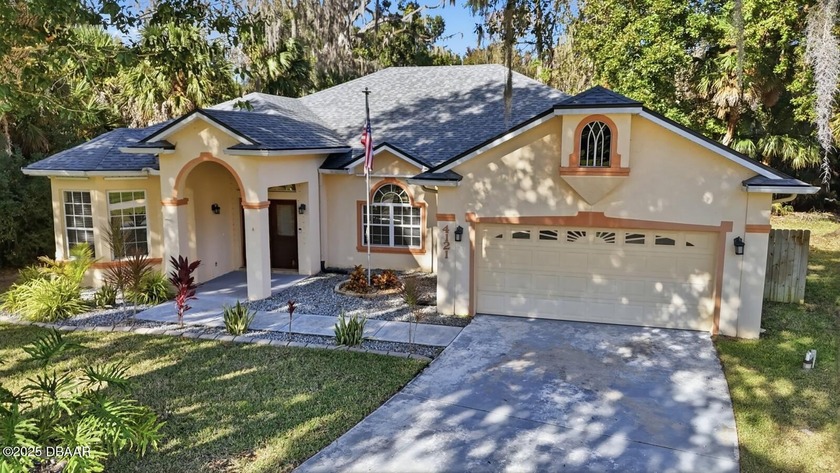 Welcome to this huge 4-bedroom, 2-bath home located on a quiet - Beach Home for sale in Ormond Beach, Florida on Beachhouse.com