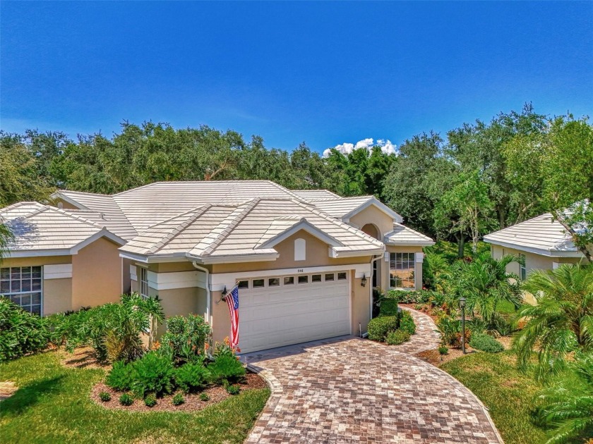 Welcome to one of VGCC's biggest hidden jewels offering beauty - Beach Home for sale in Venice, Florida on Beachhouse.com