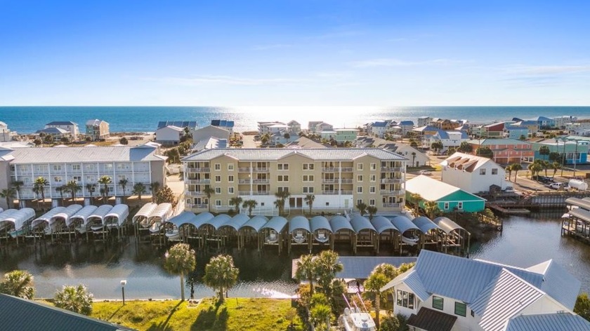 WELCOME TO YOUR DREAM CANAL WATERFRONT CONDOMINIUM IN MEXICO - Beach Condo for sale in Mexico Beach, Florida on Beachhouse.com