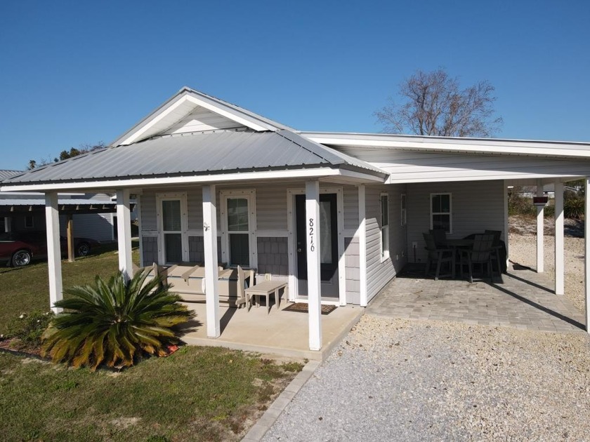 TASTEFULLY REMODELED 2BD/2BA GULF VIEW HOME JUST A SHORT WALK TO - Beach Home for sale in Port St Joe, Florida on Beachhouse.com