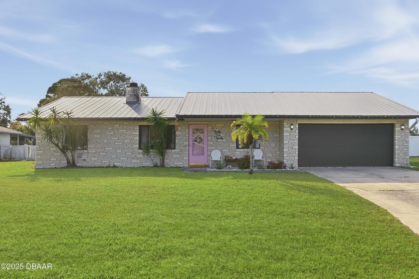 This charming home in the heart of Edgewater has been lovingly - Beach Home for sale in Edgewater, Florida on Beachhouse.com