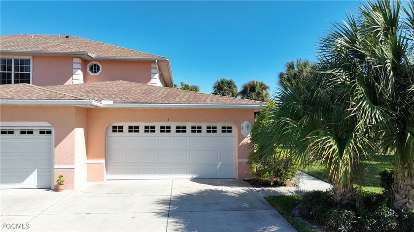 Over 1,500 square feet in this spacious 3 bedroom, 2 baths, with - Beach Condo for sale in Lehigh Acres, Florida on Beachhouse.com