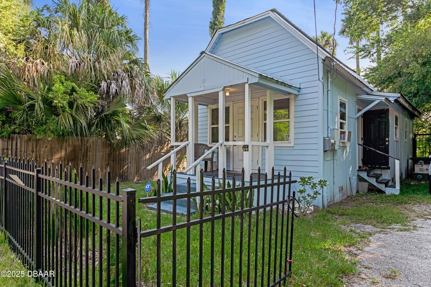 For sale is this cute two bedroom one bath bungalow centrally - Beach Home for sale in Daytona Beach, Florida on Beachhouse.com