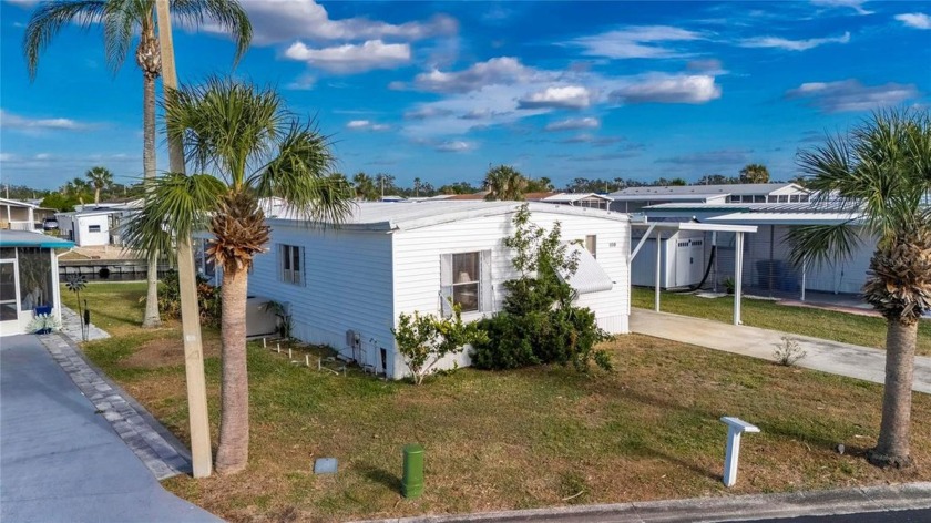 Waterfront living in Apollo Beach, Florida in gated Caribbean - Beach Home for sale in Apollo Beach, Florida on Beachhouse.com