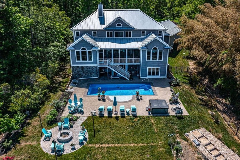 Experience extraordinary waterfront living on Barrett Creek - Beach Home for sale in Heathsville, Virginia on Beachhouse.com