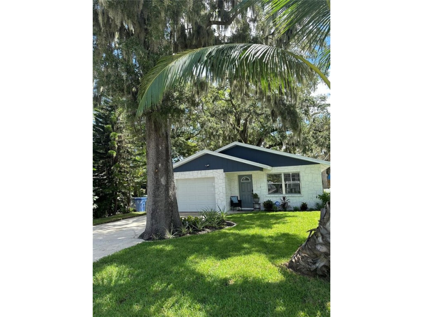 Under contract-accepting backup offers. This charming 3-bedroom - Beach Home for sale in Bradenton, Florida on Beachhouse.com