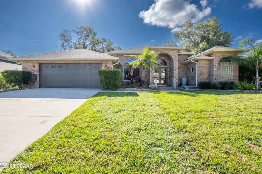Luxury Talaquah Home in Ormond Beach!! This Beautiful Home is - Beach Home for sale in Ormond Beach, Florida on Beachhouse.com