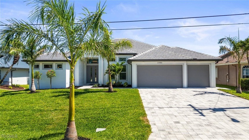 Brand-new modern gulf access home with desirable southern rear - Beach Home for sale in Cape Coral, Florida on Beachhouse.com