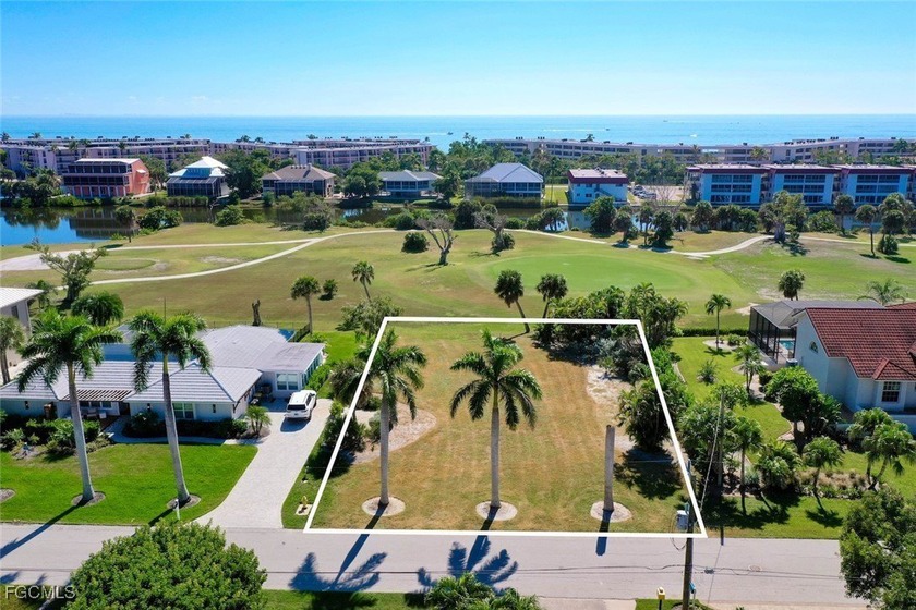 Desirable building lot located on the 15th fairway in Beachview - Beach Lot for sale in Sanibel, Florida on Beachhouse.com