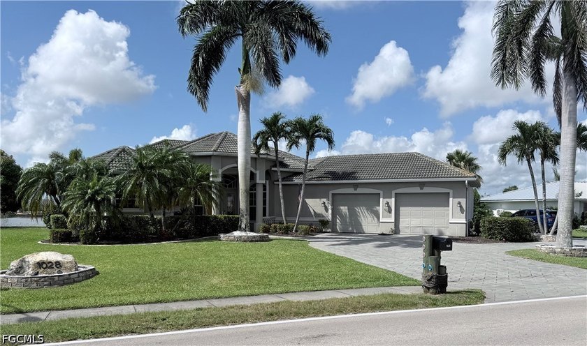 LOCATION LOCATION! This beautiful house has everything! Home - Beach Home for sale in Cape Coral, Florida on Beachhouse.com