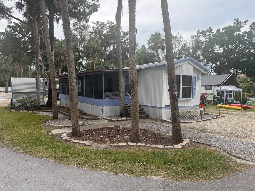 Homosassa River Retreat - 2 Bdrm - All Age Park!  Low Lot Rent! - Beach Home for sale in Homosassa, Florida on Beachhouse.com