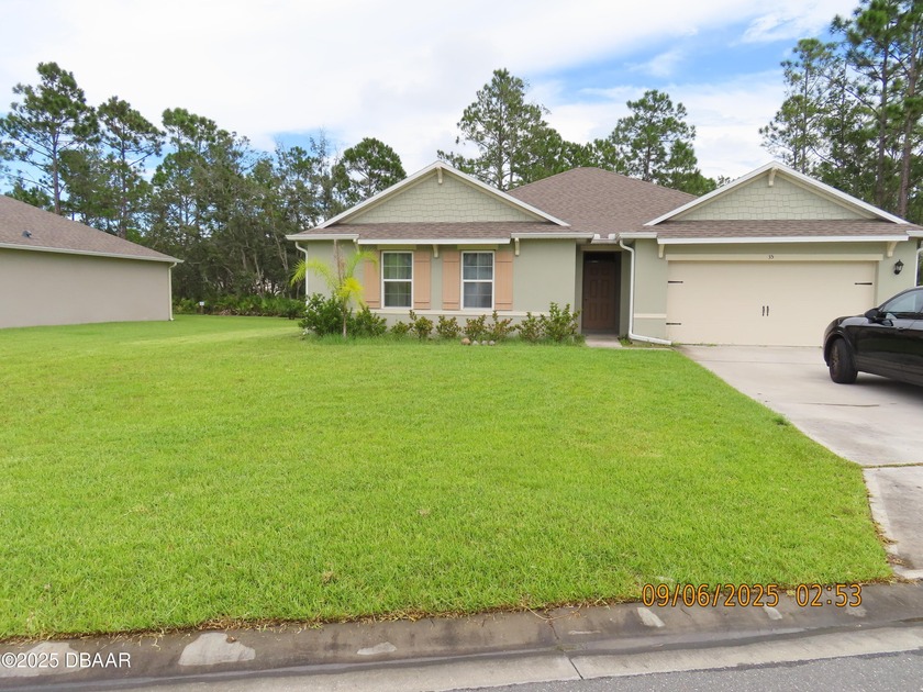 Welcome home to serene living in Pineland Subdivision! This - Beach Home for sale in Ormond Beach, Florida on Beachhouse.com