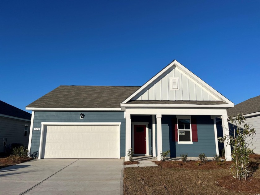 *MOVE IN READY! *4 bedroom, 2 bath *Inviting front porch - Beach Home for sale in Longs, South Carolina on Beachhouse.com