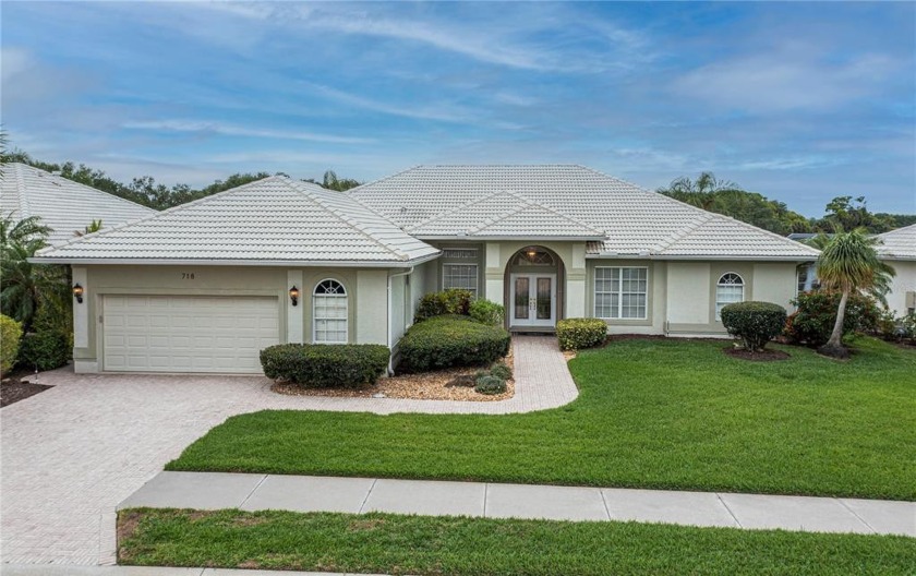 This GORGEOUS well maintained J & J Sawgrass model 3 bedroom, 2 - Beach Home for sale in Venice, Florida on Beachhouse.com