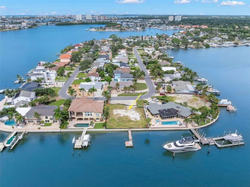 Exceptional opportunity to secure a ready-to-build waterfront - Beach Lot for sale in St. Petersburg, Florida on Beachhouse.com