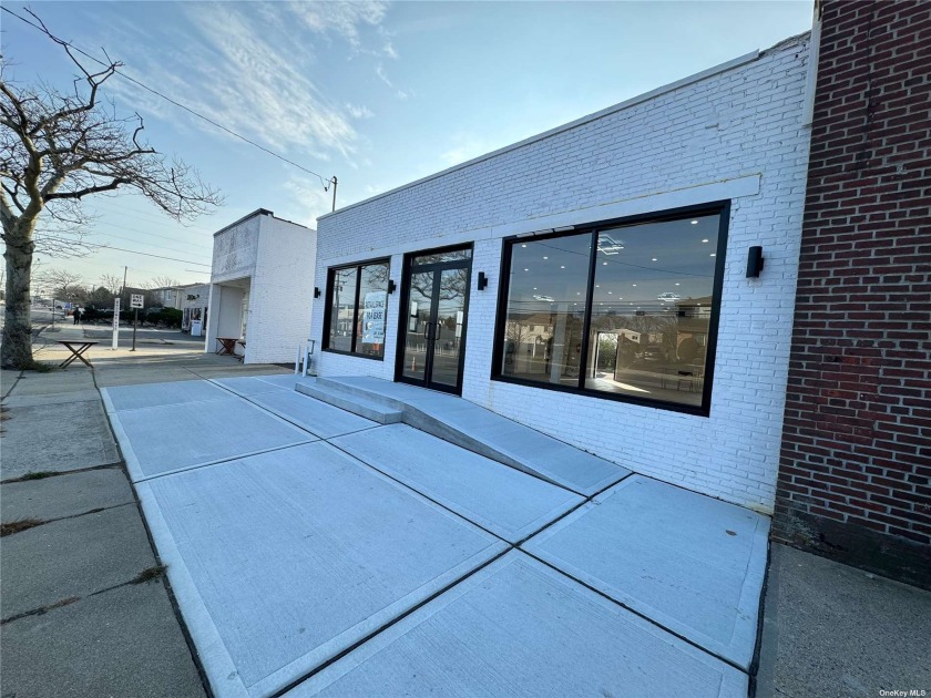 Rare Opportunity to own this Amazing commercial space in the - Beach Commercial for sale in Atlantic Beach, New York on Beachhouse.com