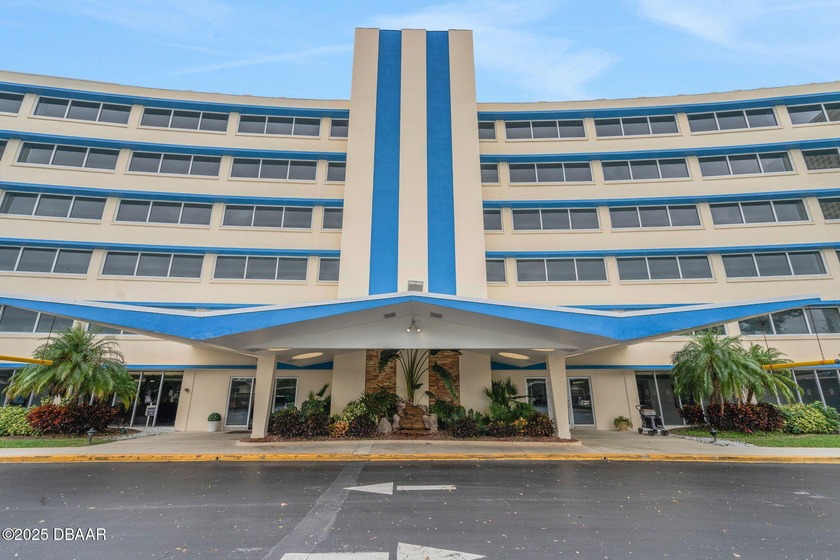 Completely remodeled and move-in ready, condo delivers fresh - Beach Condo for sale in Daytona Beach, Florida on Beachhouse.com