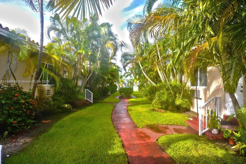 ?Great investment opportunity or live in a beautiful hidden gem - Beach Condo for sale in Miami Beach, Florida on Beachhouse.com