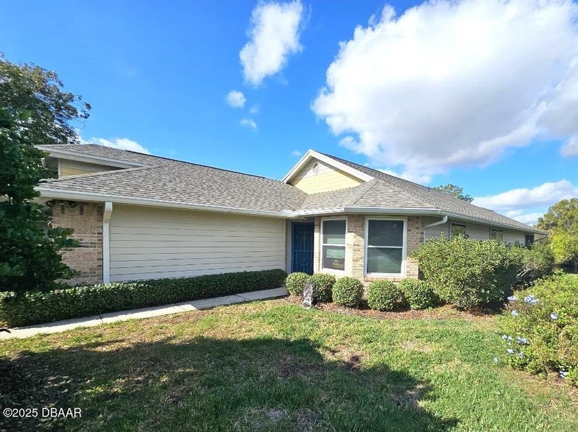 Centrally located in the heart of Daytona Beach, this home is - Beach Home for sale in Daytona Beach, Florida on Beachhouse.com