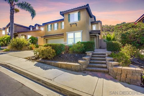 Gorgeous 2-story home in the gated Oceanside community of Sierra - Beach Home for sale in Oceanside, California on Beachhouse.com