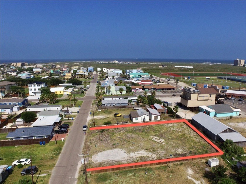 Fabulous opportunity to own an oversized DOUBLE lot in a very - Beach Lot for sale in Port Aransas, Texas on Beachhouse.com