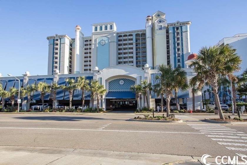 This efficiency unit is thoughtfully designed to maximize space - Beach Condo for sale in Myrtle Beach, South Carolina on Beachhouse.com