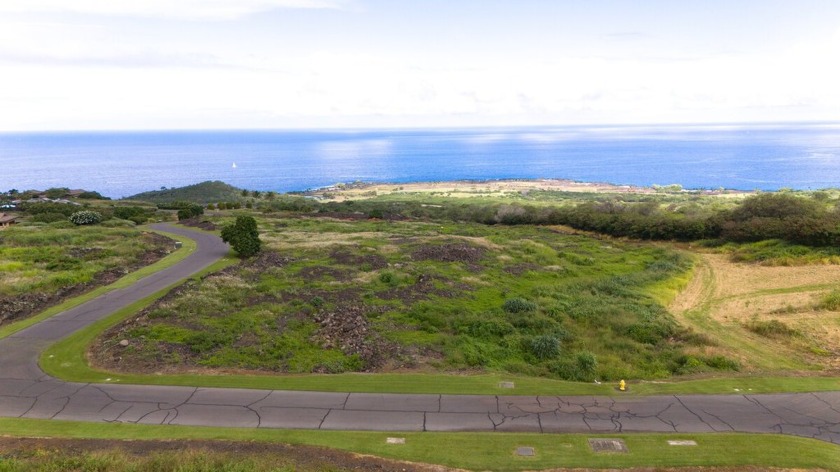 Presenting Lot 15, in the exclusive gated community of Hokuli'a - Beach Acreage for sale in Kealakekua, Hawaii on Beachhouse.com