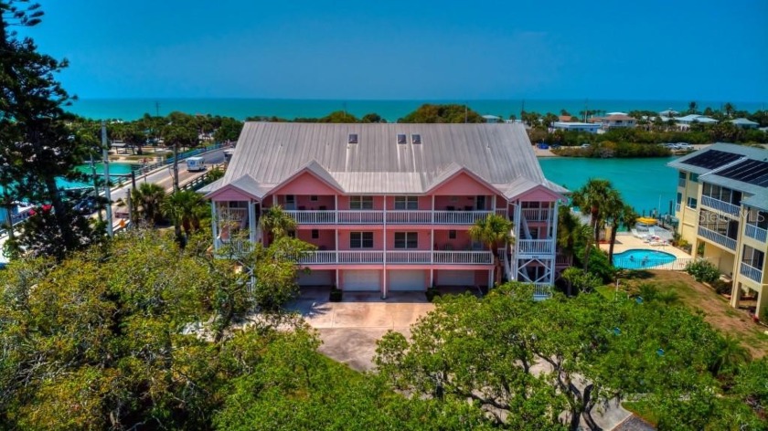 One or more photo(s) has been virtually staged. Attention - Beach Condo for sale in Nokomis, Florida on Beachhouse.com