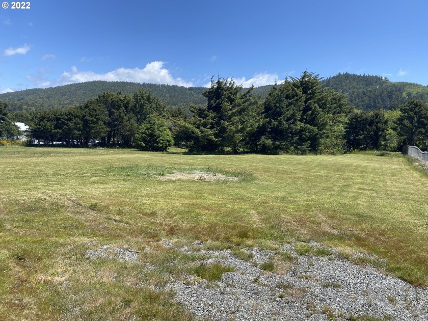 65 acres of level land in Nesika Beach with views of the - Beach Lot for sale in Gold Beach, Oregon on Beachhouse.com