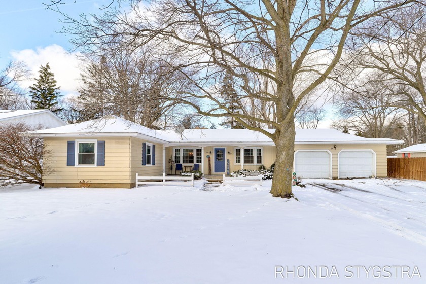 Beautiful ranch home on double lot, nestled on a quiet tree - Beach Home for sale in Holland, Michigan on Beachhouse.com