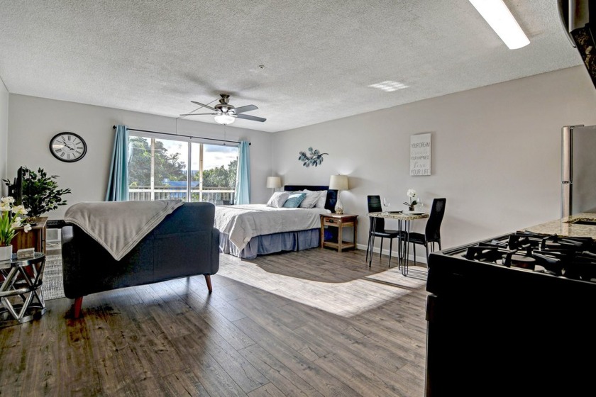 Beautifully upgraded 2nd-floor studio unit in Orchid Manor - Beach Home for sale in Hilo, Hawaii on Beachhouse.com