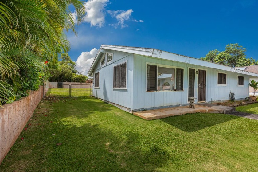 Charming Opportunity in Wailua Homesteads Nestled just three - Beach Home for sale in Kapaa, Hawaii on Beachhouse.com